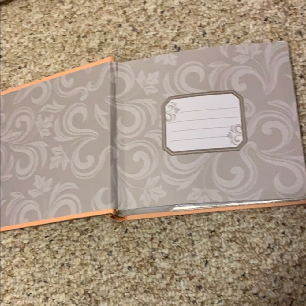 Free with Purchase Memories Photo Album - Picture 3 of 5